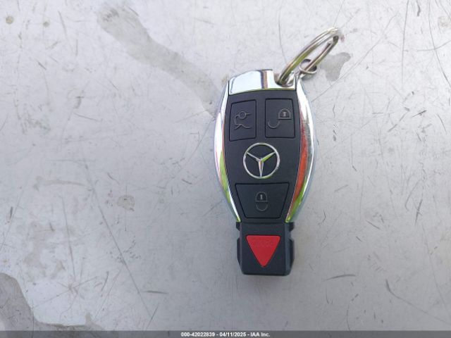 55SWF4JB0FU056044 Mercedes-Benz C 300 Luxury/sport