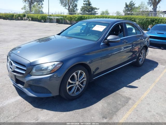 55SWF4JB0FU056044 Mercedes-Benz C 300 Luxury/sport