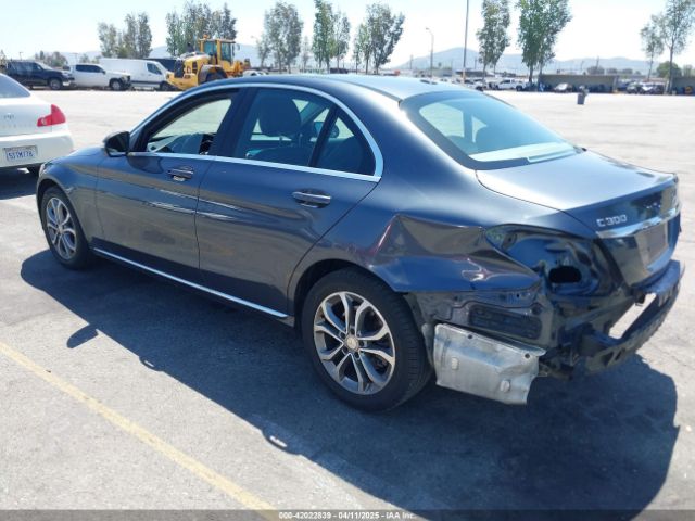 55SWF4JB0FU056044 Mercedes-Benz C 300 Luxury/sport