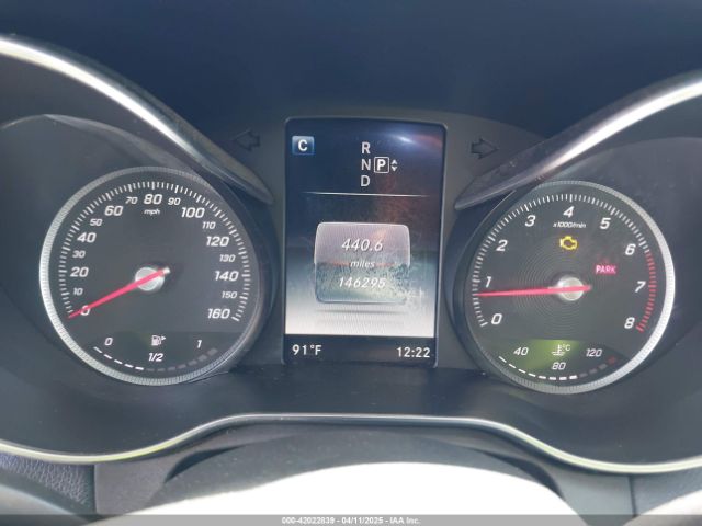 55SWF4JB0FU056044 Mercedes-Benz C 300 Luxury/sport