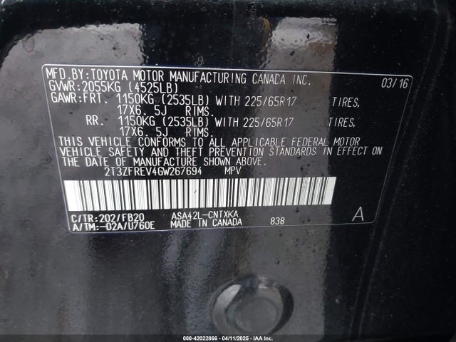 2T3ZFREV4GW267694 Toyota RAV4 LE