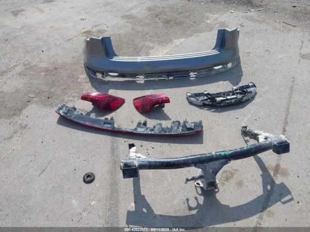 WA1LAAGE1KB007915 Audi E-tron Premium Plus