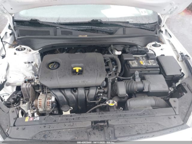 3KPF24AD3ME399013 KIA Forte Lxs