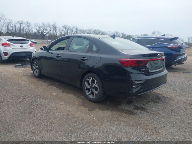 3KPF24AD5LE157001 KIA Forte Lxs
