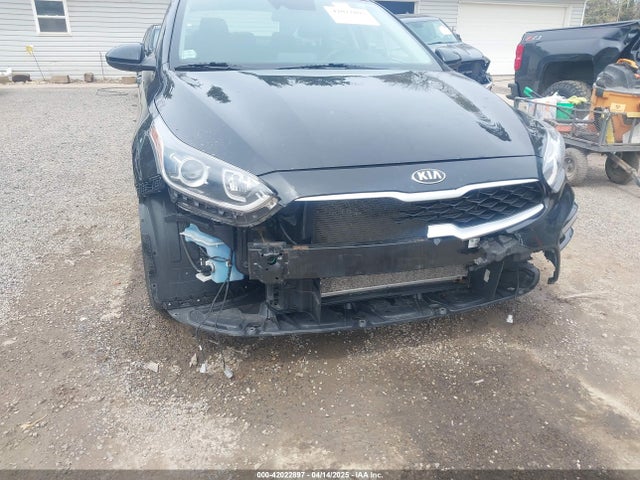 3KPF24AD5LE157001 KIA Forte Lxs