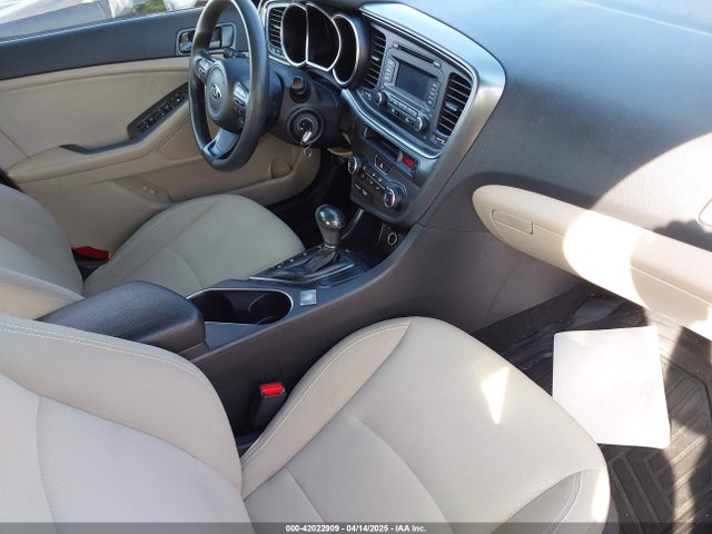 5XXGM4A75EG270028 KIA Optima Lx