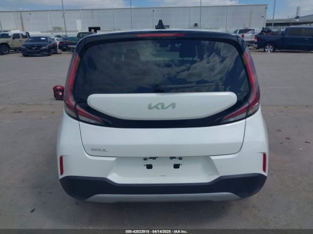 KNDJ23AU0P7861374 KIA SOUL LX