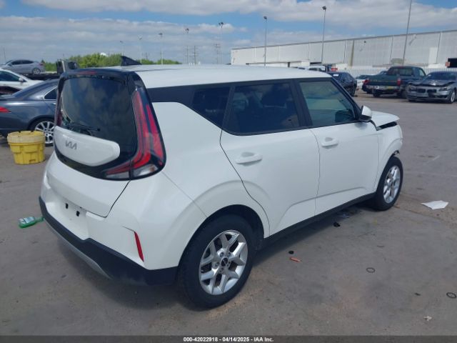 KNDJ23AU0P7861374 KIA SOUL LX