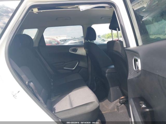 KNDJ23AU0P7861374 KIA SOUL LX