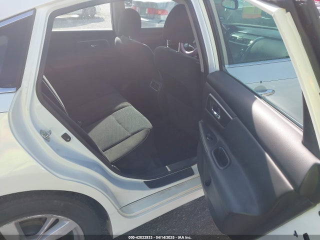 1N4AL3AP4FC492117 Nissan Altima 2.5 Sv