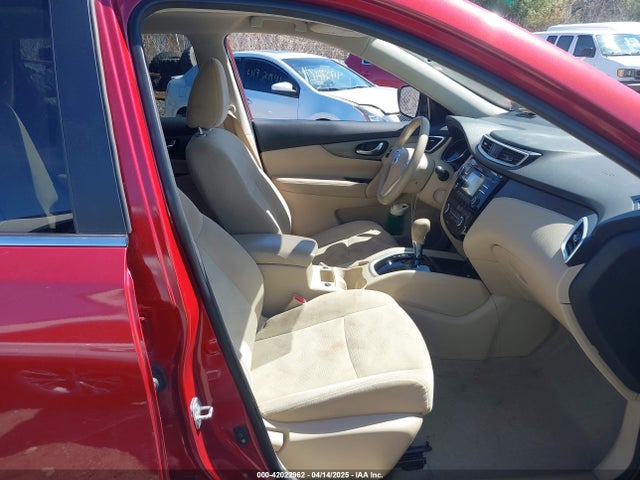 5N1AT2MV3FC813493 Nissan ROGUE SV