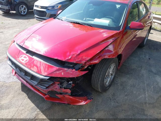 KMHLL4DG8SU938824 Hyundai ELANTRA SE