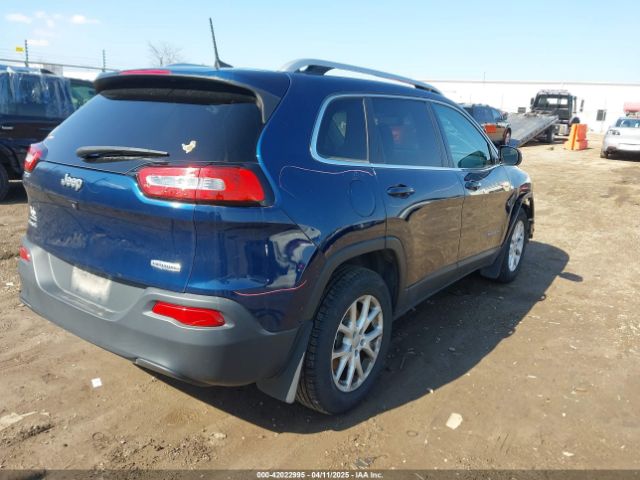 1C4PJMCB8JD523387 Jeep Cherokee Latitude 4x4