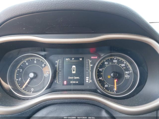 1C4PJMCB8JD523387 Jeep Cherokee Latitude 4x4