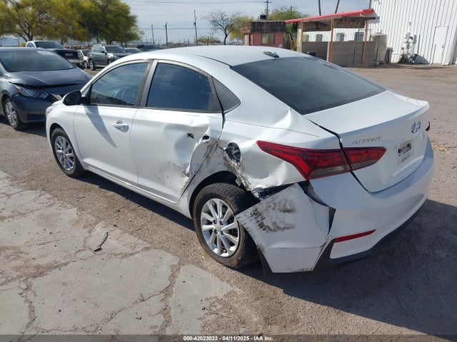 Hyundai Accent Sel 2018 3KPC24A38JE016155 Image 3
