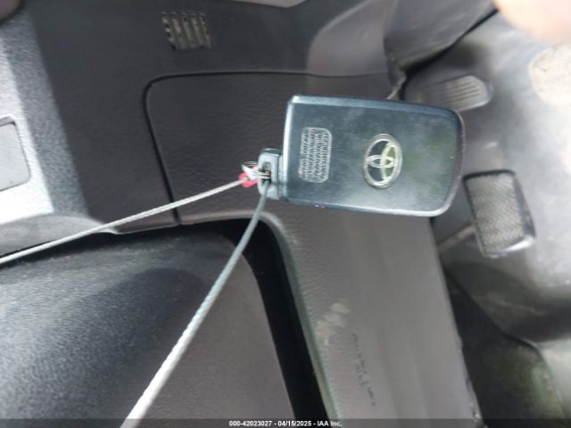 2T3YFREV5FW177335 Toyota Rav4 Limited