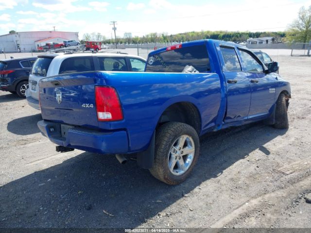 1C6RR7FG4HS779632 RAM 1500 Express  4x4 6'4 Box