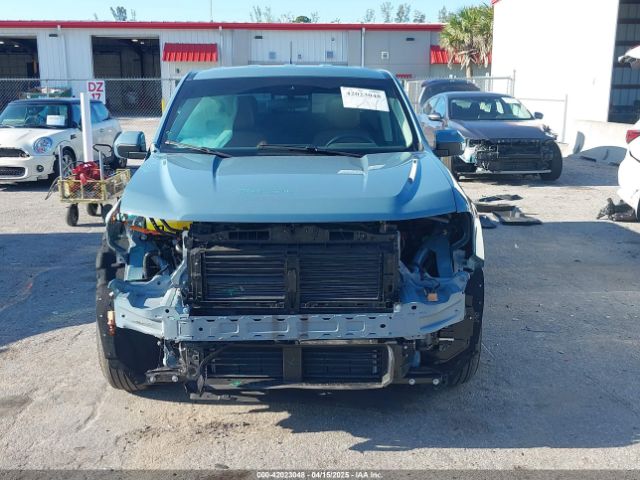 3FTTW8E36PRB01244 Ford Maverick Lariat