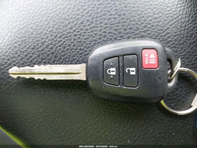 2T3WFREV3FW140405 Toyota Rav4 Xle