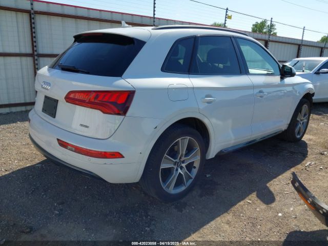 WA1BNAFY6K2119041 Audi Q5 45 Premium