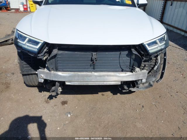 WA1BNAFY6K2119041 Audi Q5 45 Premium