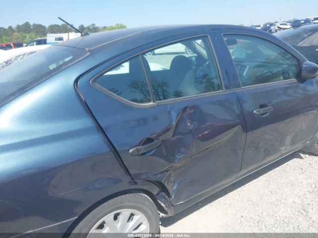 3N1CN7AP5HL892072 Nissan Versa 1.6 S+