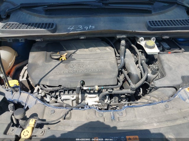 1FMCU0GD0HUE76422 Ford ESCAPE SE