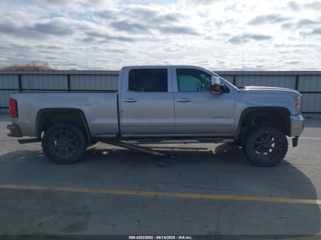 1GT12TEG2HF106173 GMC Sierra 2500hd Slt
