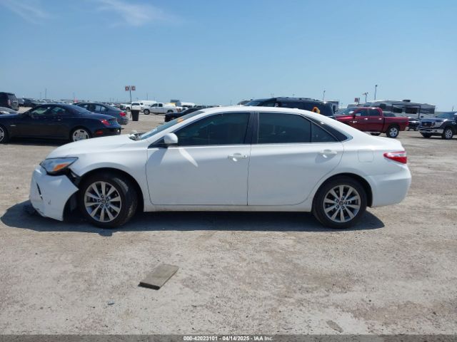 4T1BF1FK9HU403626 Toyota CAMRY XLE