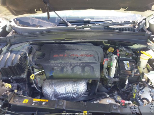 ZACCJADT5GPE29952 Jeep Renegade Limited