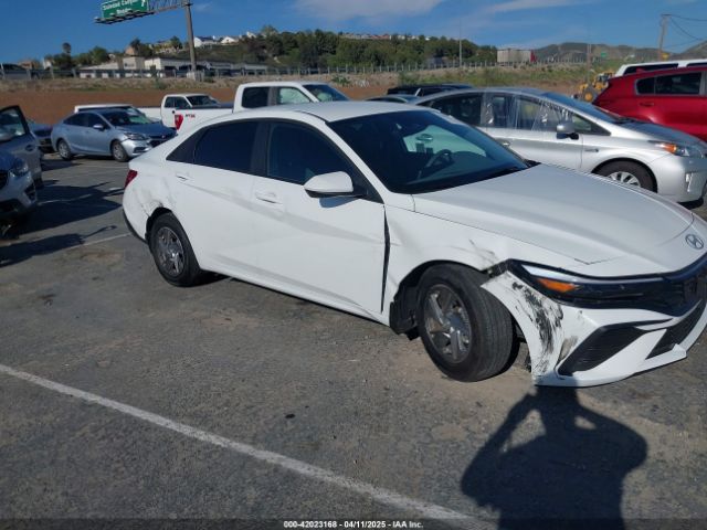 KMHLL4DG5RU845382 Hyundai ELANTRA SE