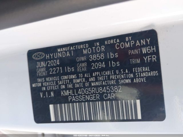 KMHLL4DG5RU845382 Hyundai ELANTRA SE