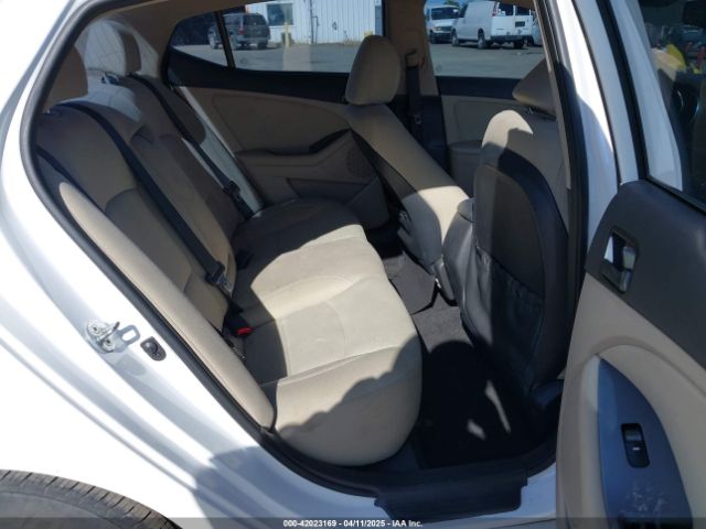 5XXGM4A70EG307809 KIA Optima Lx