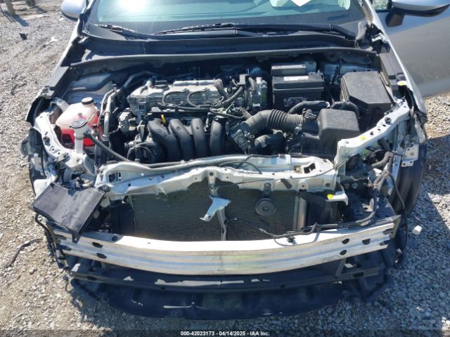 5YFEPMAE8NP329299 Toyota COROLLA LE