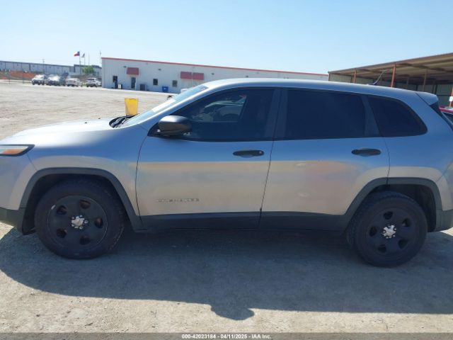 1C4PJLAB8EW123398 Jeep Cherokee Sport