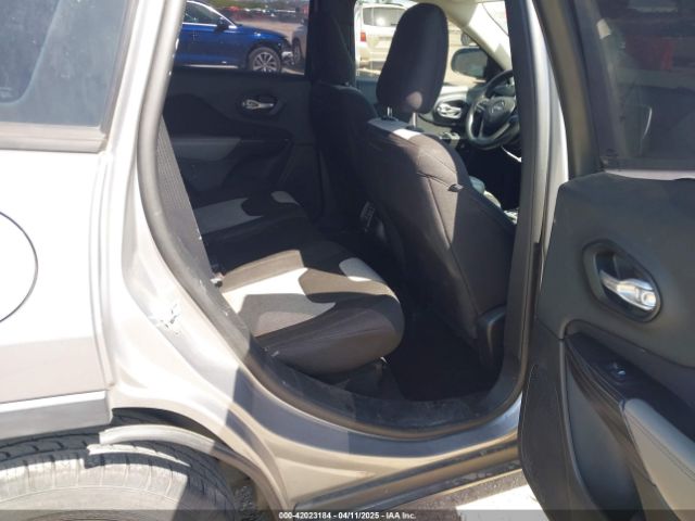 1C4PJLAB8EW123398 Jeep Cherokee Sport