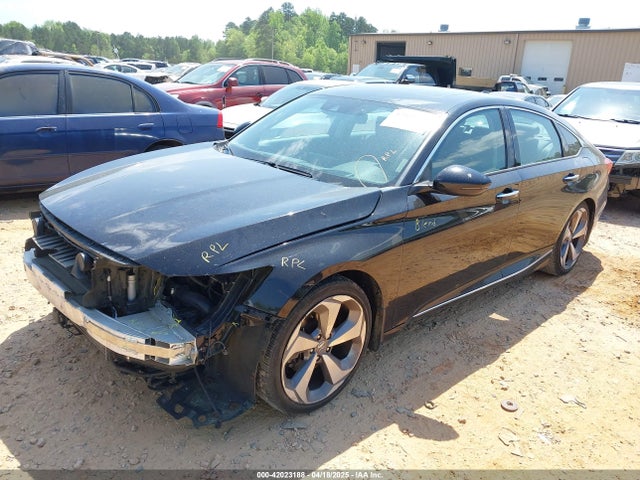 1HGCV1F91JA157964 Honda Accord Touring