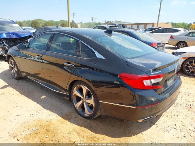 1HGCV1F91JA157964 Honda Accord Touring