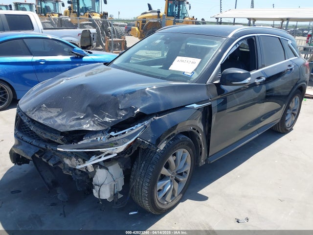 3PCAJ5M13KF130893 Infiniti Qx50 Luxe
