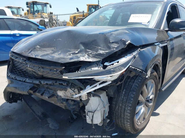 3PCAJ5M13KF130893 Infiniti Qx50 Luxe