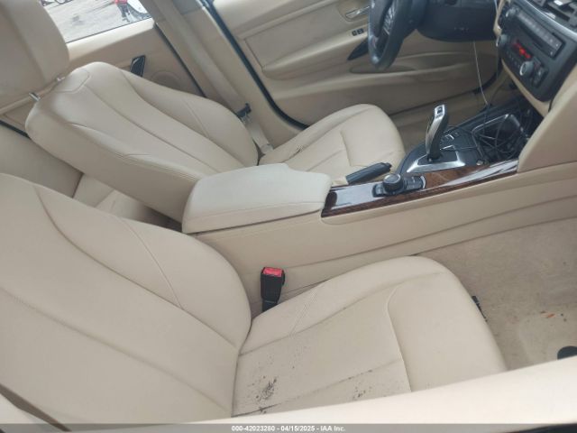 WBA3C3G5XFNT51305 BMW 320i Xdrive