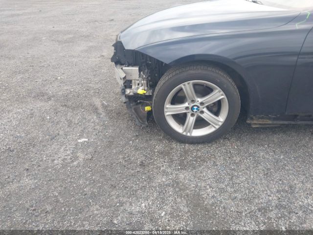 WBA3C3G5XFNT51305 BMW 320i Xdrive