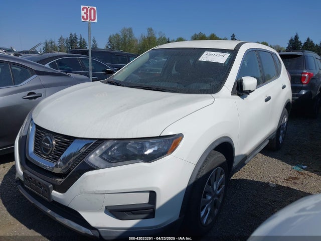 Nissan ROGUE S 2018 KNMAT2MT1JP592478 Image 2