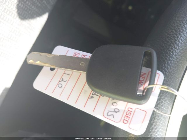 JHMGK5H56GX041075 Honda FIT LX