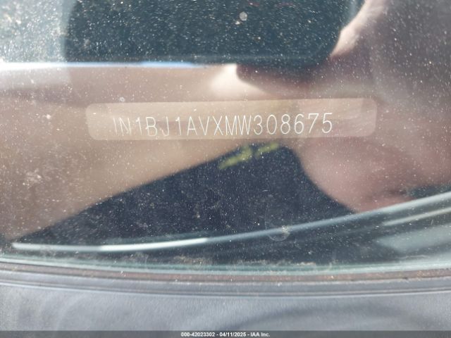 JN1BJ1AVXMW308675 Nissan Rogue Sport S Fwd Xtronic Cvt
