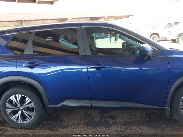 5N1BT3BA0PC885621 Nissan Rogue Sv Fwd