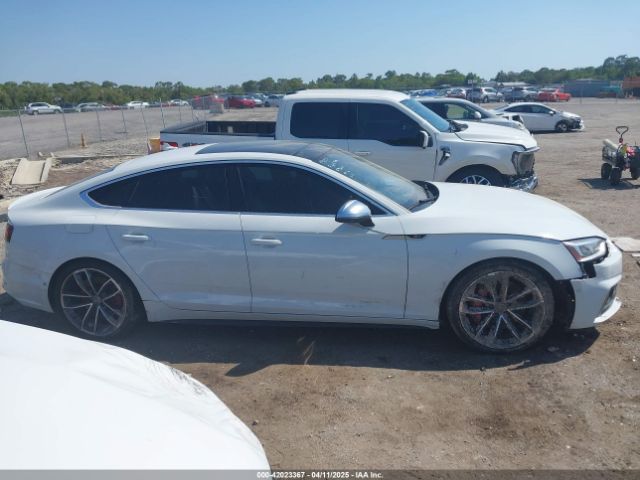 WAUC4CF56KA016896 Audi S5 3.0t Premium