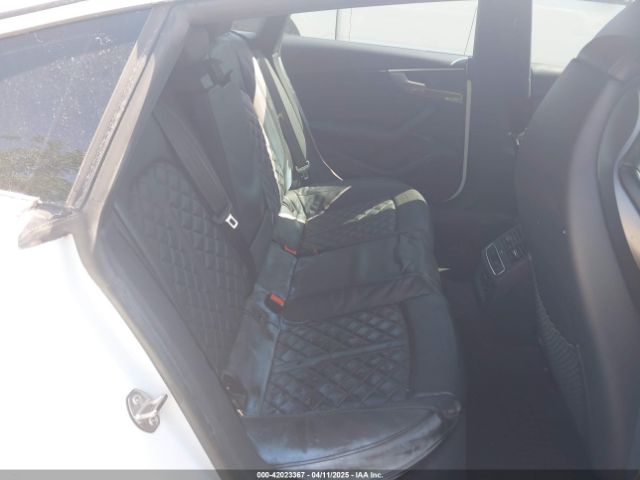 WAUC4CF56KA016896 Audi S5 3.0t Premium