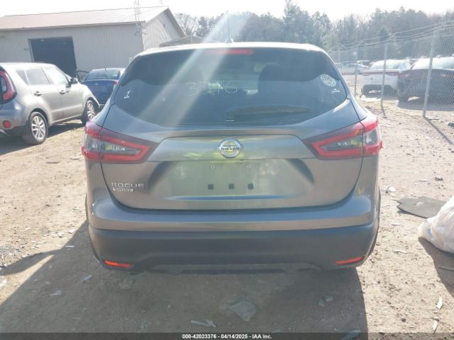 JN1BJ1AV9MW571983 Nissan Rogue Sport S Fwd Xtronic Cvt