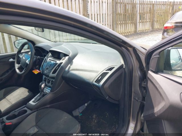 1FADP3K29EL211531 Ford FOCUS SE